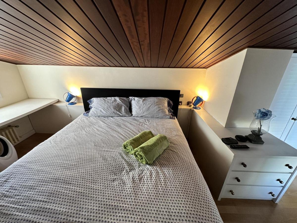 Solo Atico Guest Suites L' Escala Esterno foto