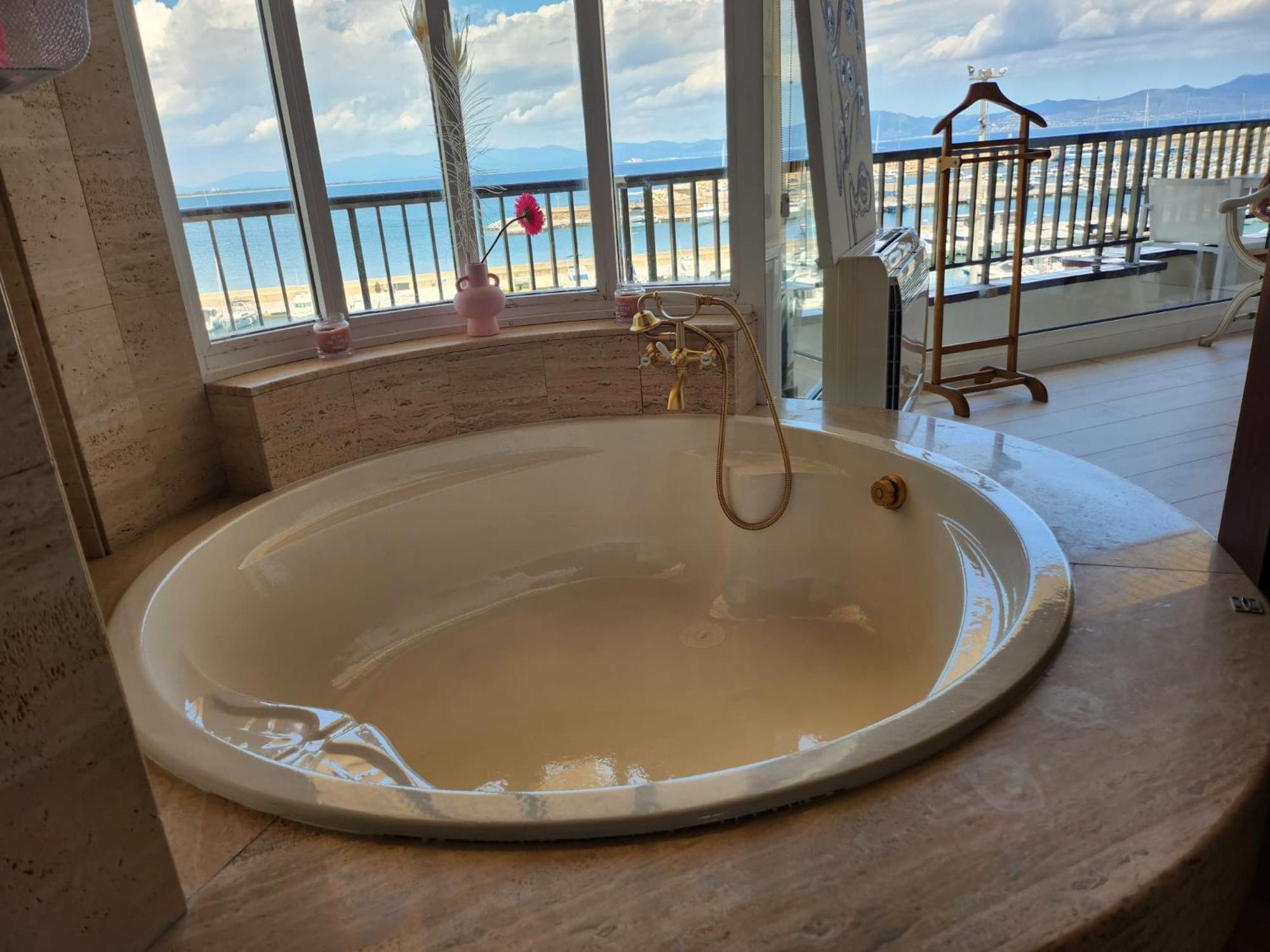 Solo Atico Guest Suites L' Escala Esterno foto