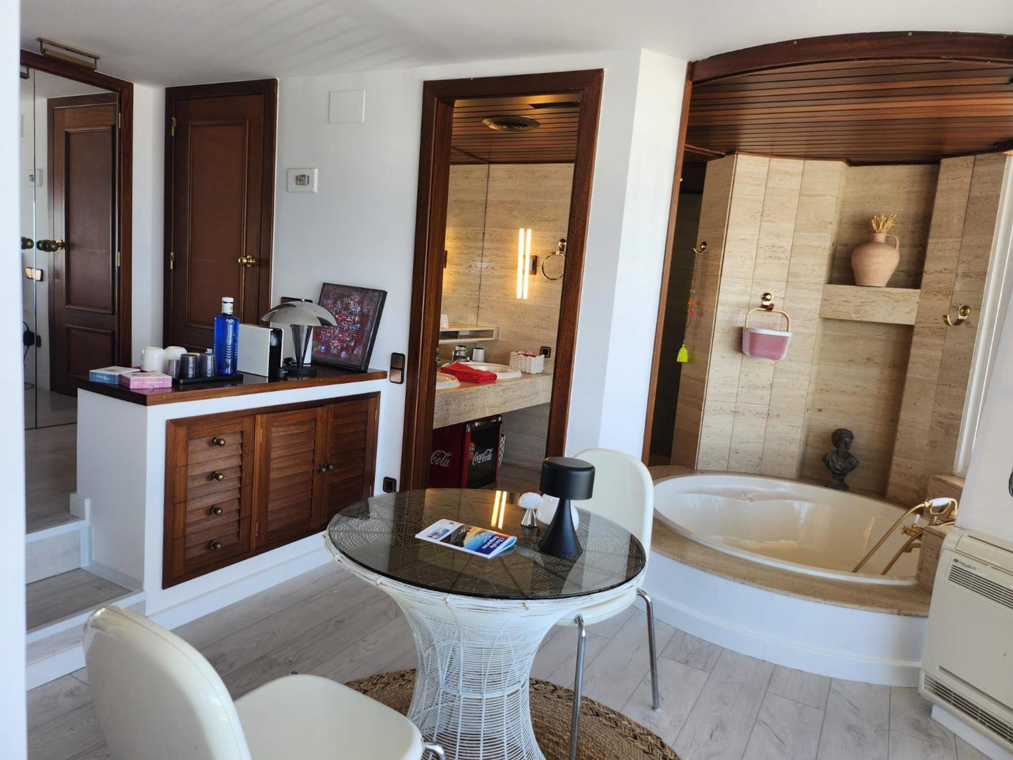 Solo Atico Guest Suites L' Escala Esterno foto